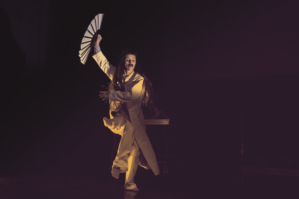 Hamlet Puppet