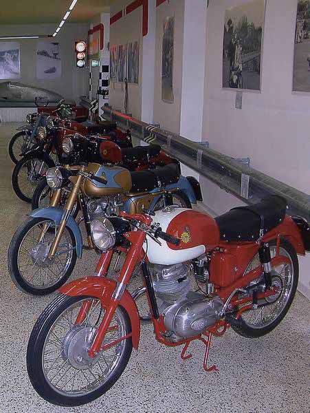 Museo delle Moto e dei Ciclomotori DEMM