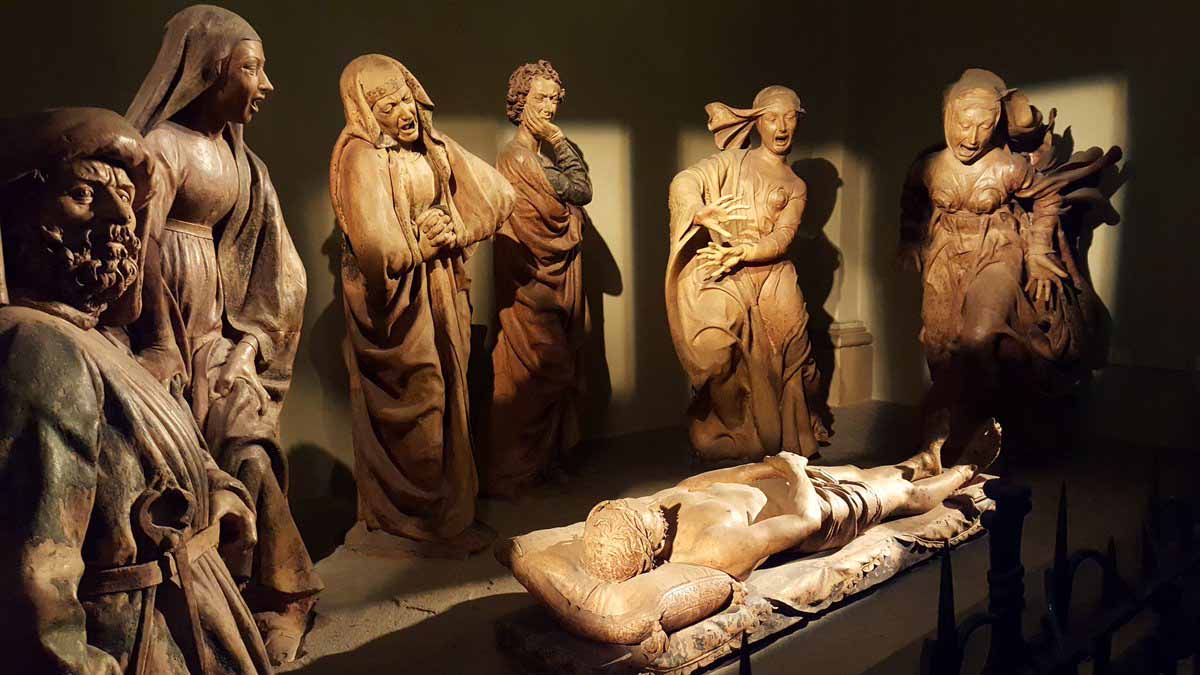 Santa Maria della Vita - Compianto sul Cristo morto
